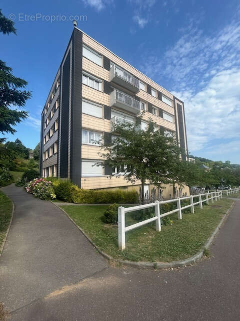 Appartement à DEVILLE-LES-ROUEN