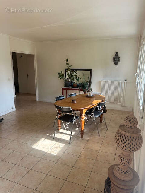 Appartement à DEVILLE-LES-ROUEN