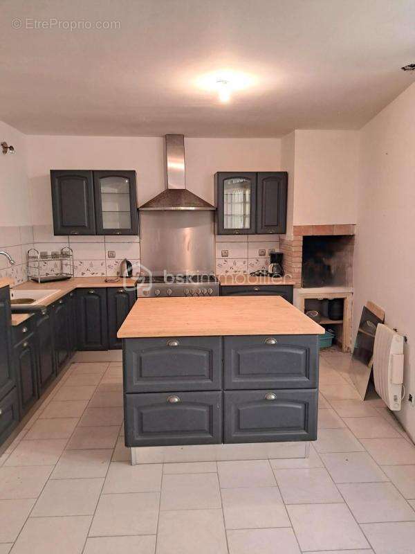 Maison à CUXAC-D&#039;AUDE