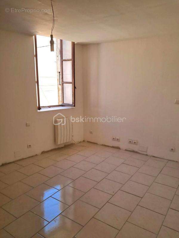 Maison à CUXAC-D&#039;AUDE