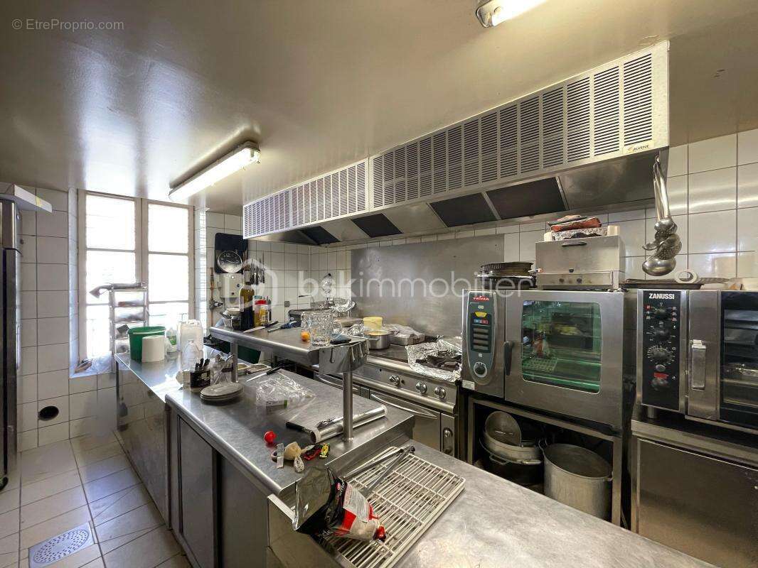 Commerce à DOMREMY-LA-PUCELLE