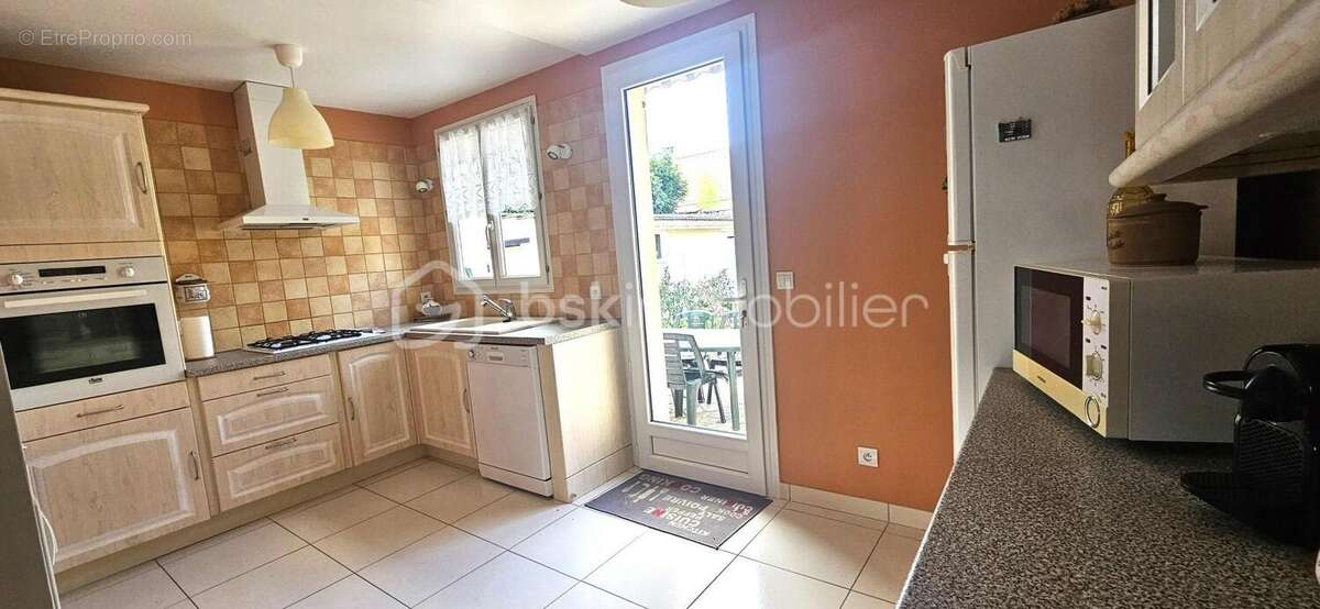 Maison à FONTENAY-TRESIGNY