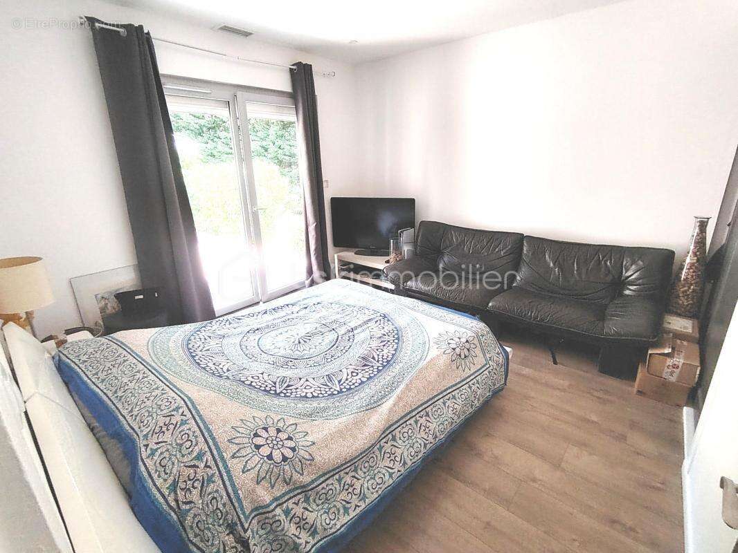 Maison à GRATENTOUR