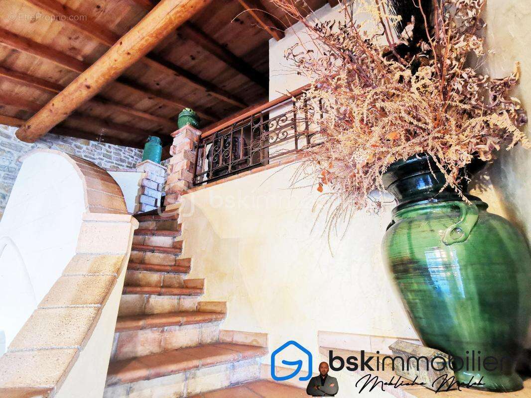 Maison à SAINT-CHRISTOL-LES-ALES