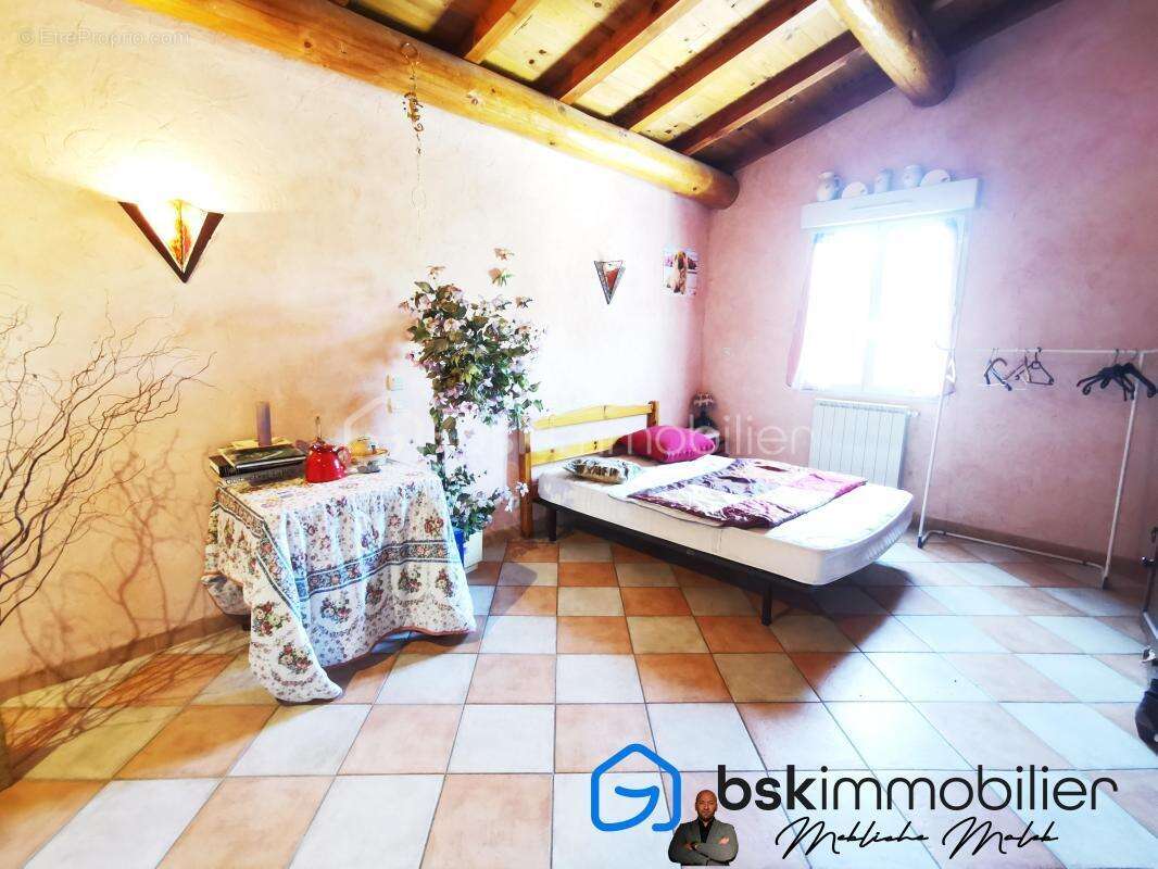 Maison à SAINT-CHRISTOL-LES-ALES