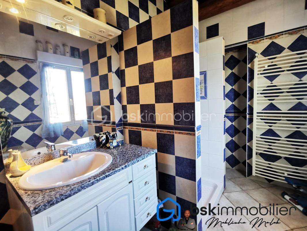 Maison à SAINT-CHRISTOL-LES-ALES