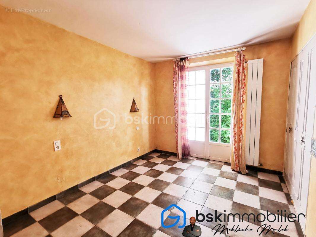 Maison à SAINT-CHRISTOL-LES-ALES