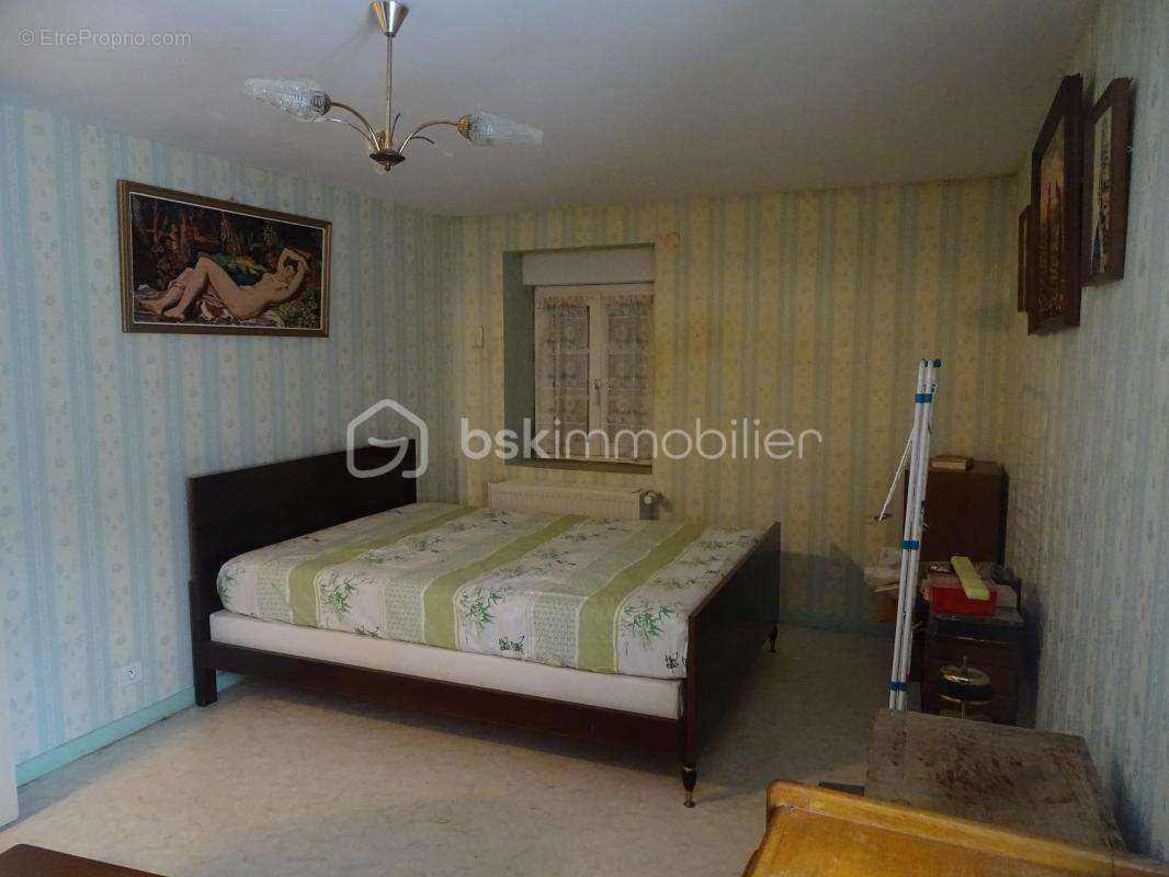 Maison à AUTRY-LE-CHATEL