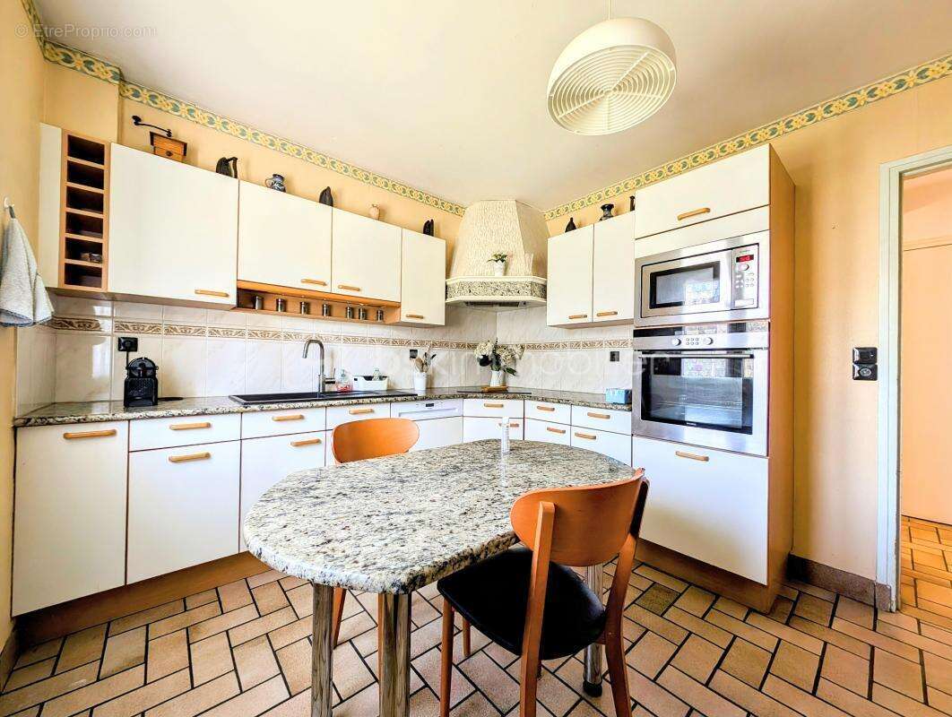 Maison à MONDEVILLE