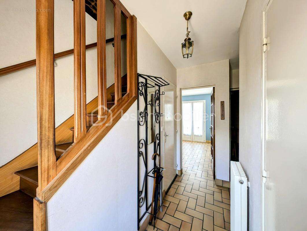 Maison à MONDEVILLE