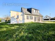 Maison à MONDEVILLE