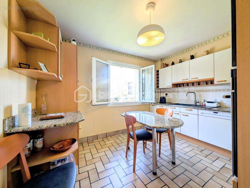 Maison à MONDEVILLE