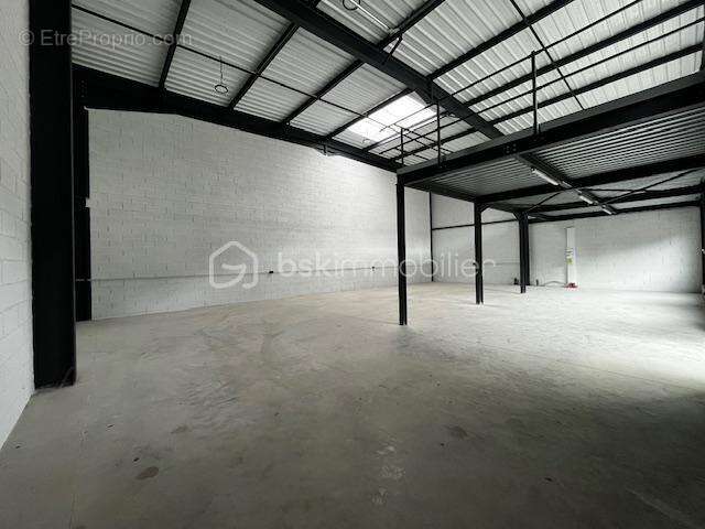 Commerce à SAINT-MICHEL-DE-MAURIENNE