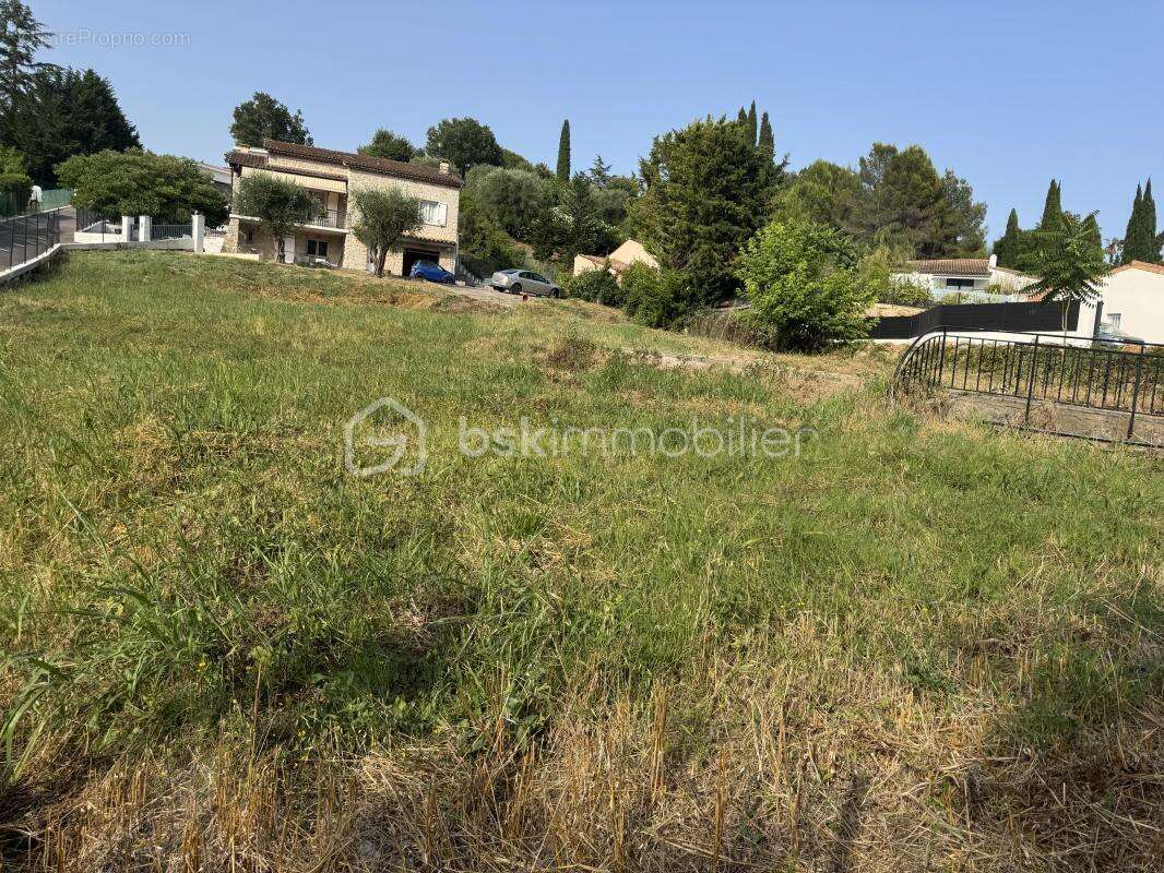Terrain à AURIBEAU-SUR-SIAGNE