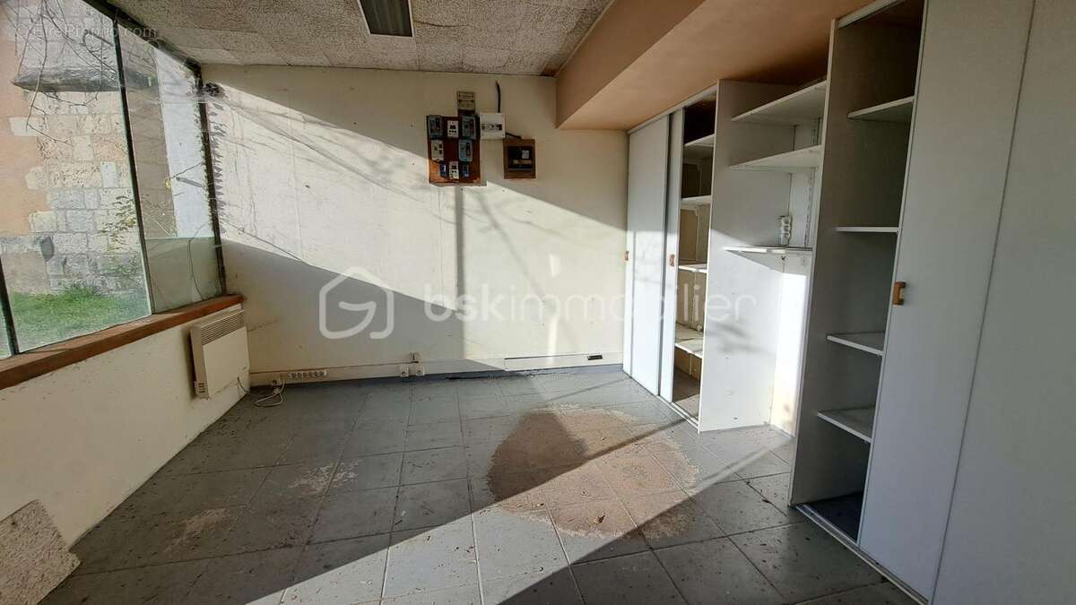 Maison à MANZAC-SUR-VERN