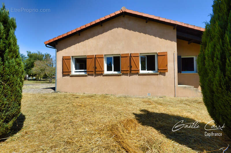 Maison à AVAILLES-LIMOUZINE