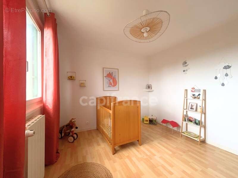 Maison à SAINT-ETIENNE-DE-VICQ