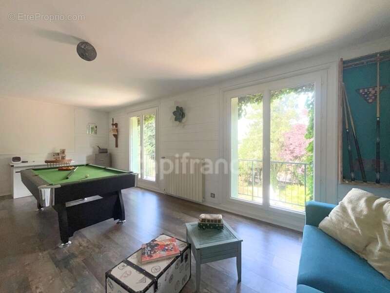 Maison à SAINT-ETIENNE-DE-VICQ