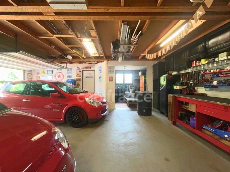 Maison à SAINT-ETIENNE-DE-VICQ