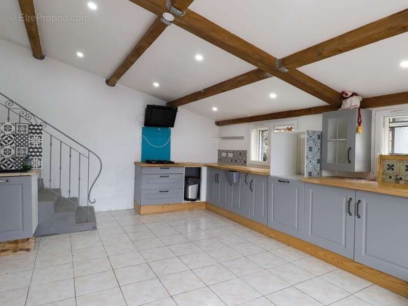 Maison à LA SALVETAT-SUR-AGOUT