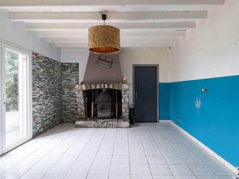 Maison à LA SALVETAT-SUR-AGOUT