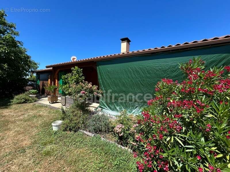 Maison à PREYSSAC-D&#039;EXCIDEUIL