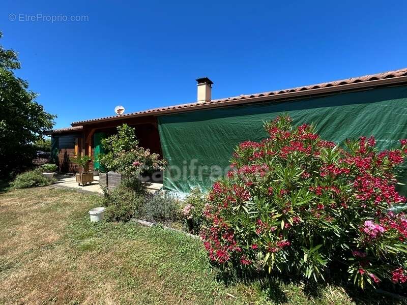 Maison à PREYSSAC-D&#039;EXCIDEUIL