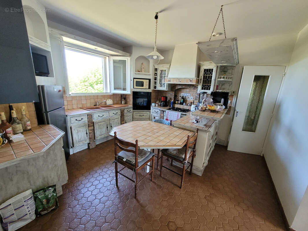 Maison à BIRAC-SUR-TREC