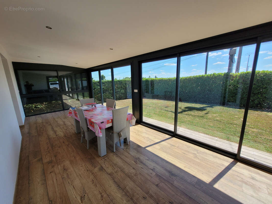 Maison à BIRAC-SUR-TREC