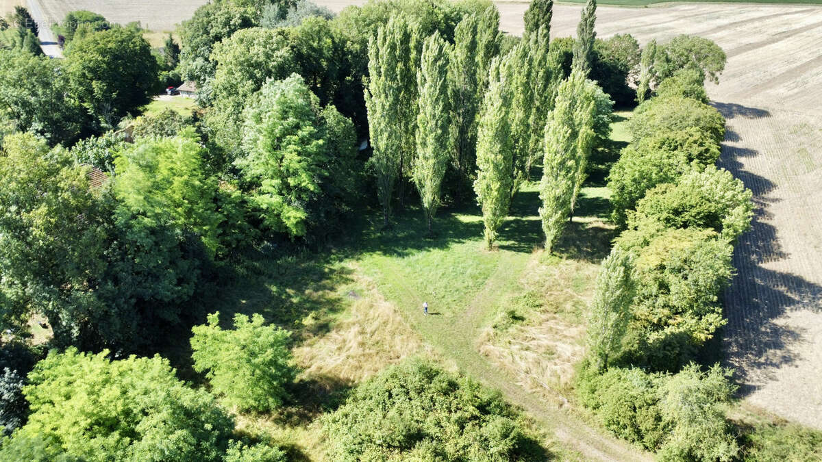 Maison à MONT-SOUS-VAUDREY