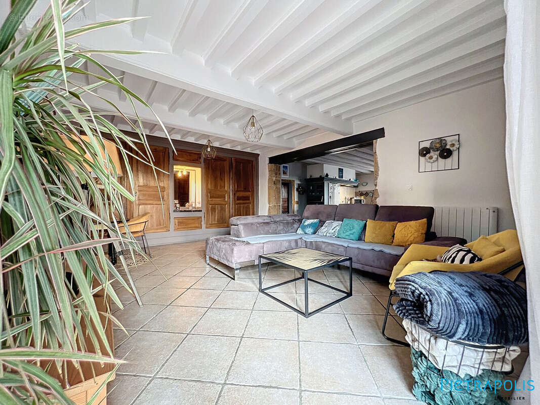 Appartement à PONTCHARRA-SUR-TURDINE