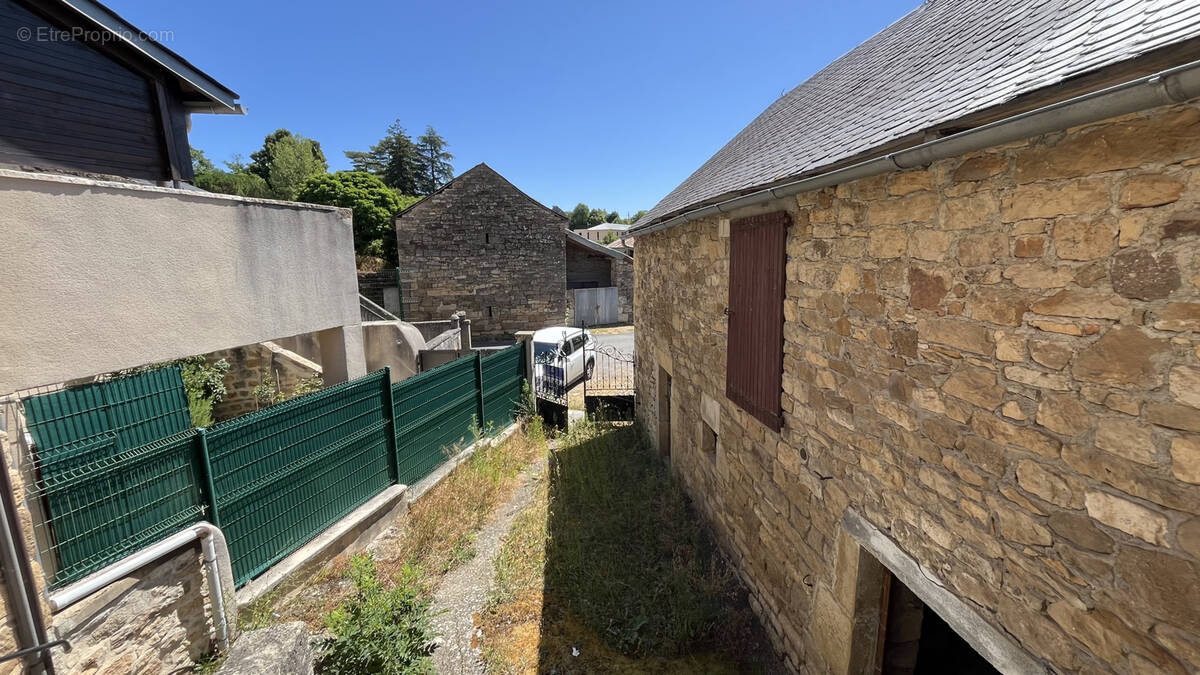 Maison à GAILLAC-D&#039;AVEYRON