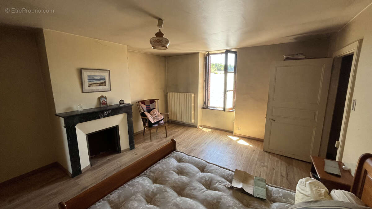 Maison à GAILLAC-D&#039;AVEYRON