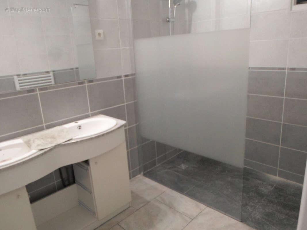 Maison à SAINT-DENIS-DE-PILE