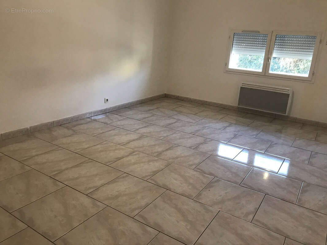 Maison à SAINT-DENIS-DE-PILE