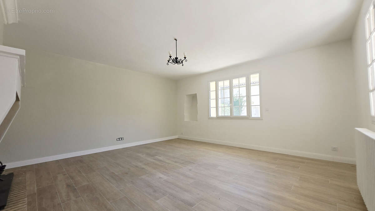 Maison à PUISSEGUIN