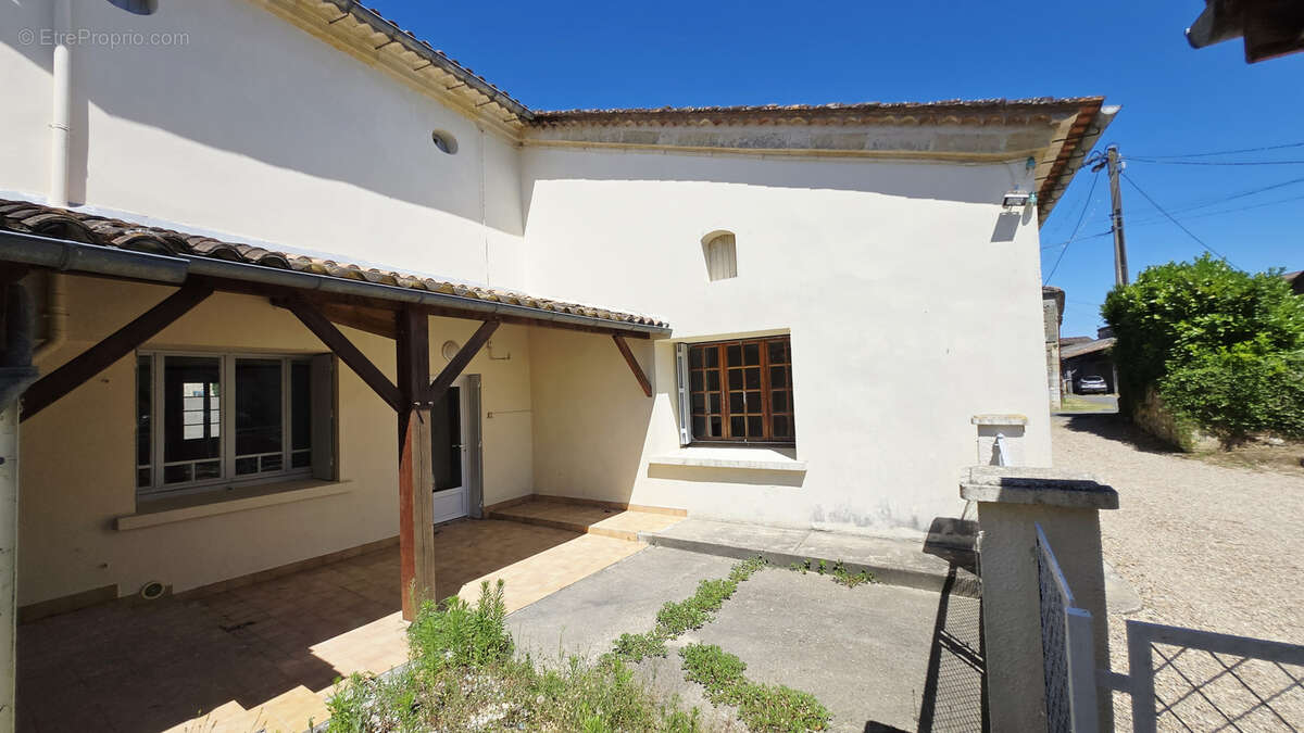 Maison à PUISSEGUIN