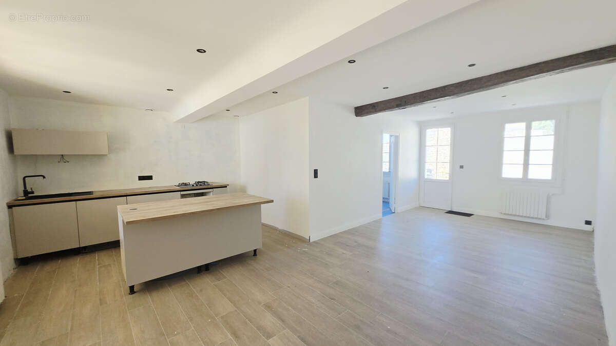 Maison à PUISSEGUIN