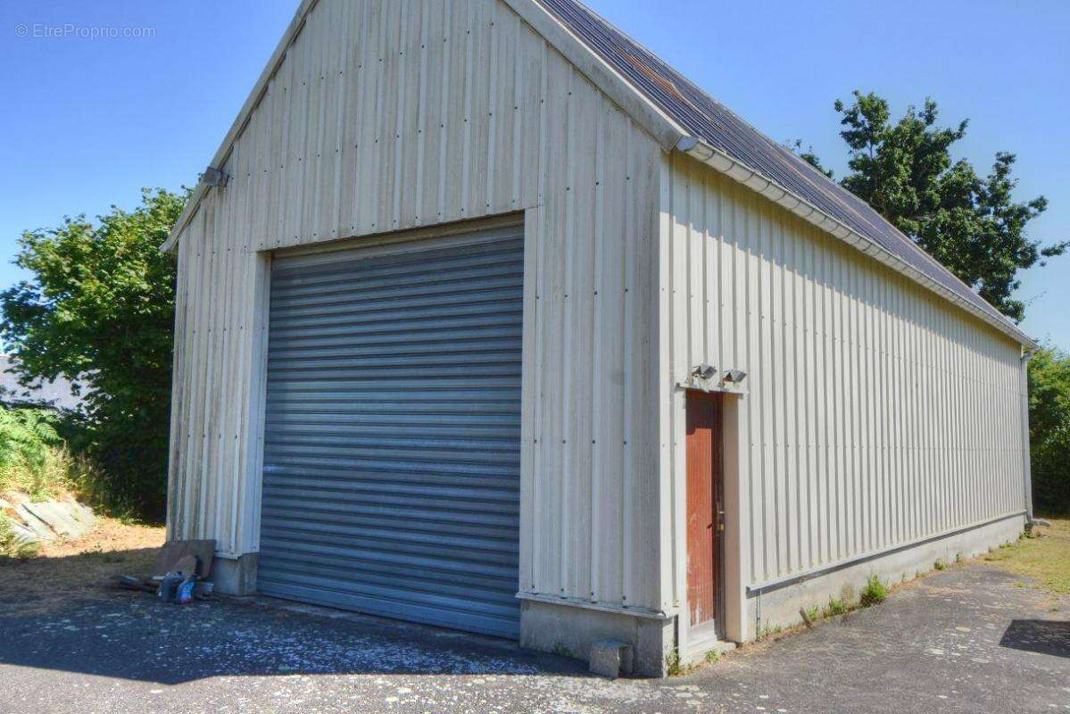 Commerce à TRELEVERN