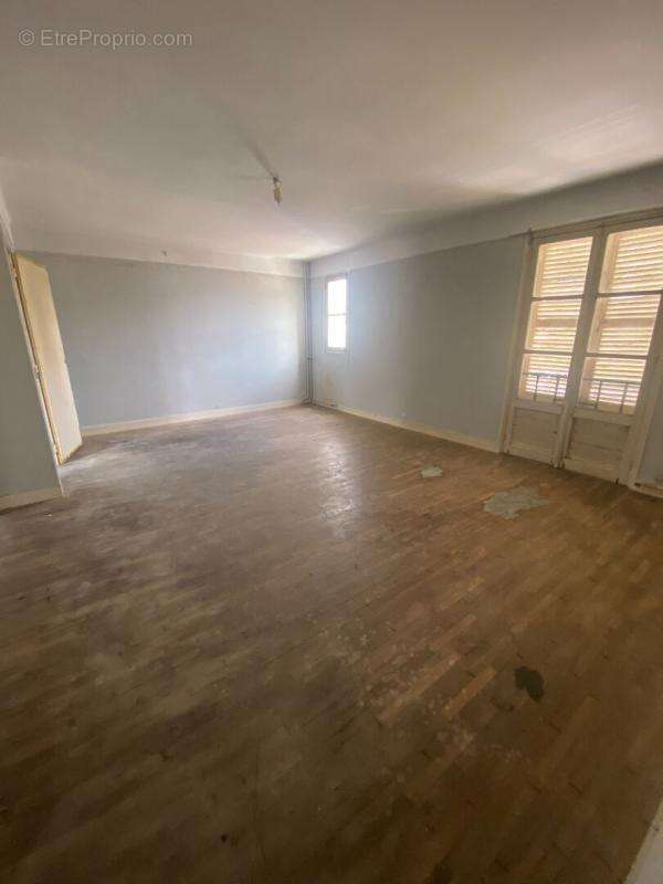 Appartement à SAINT-PIERRE-SUR-DIVES