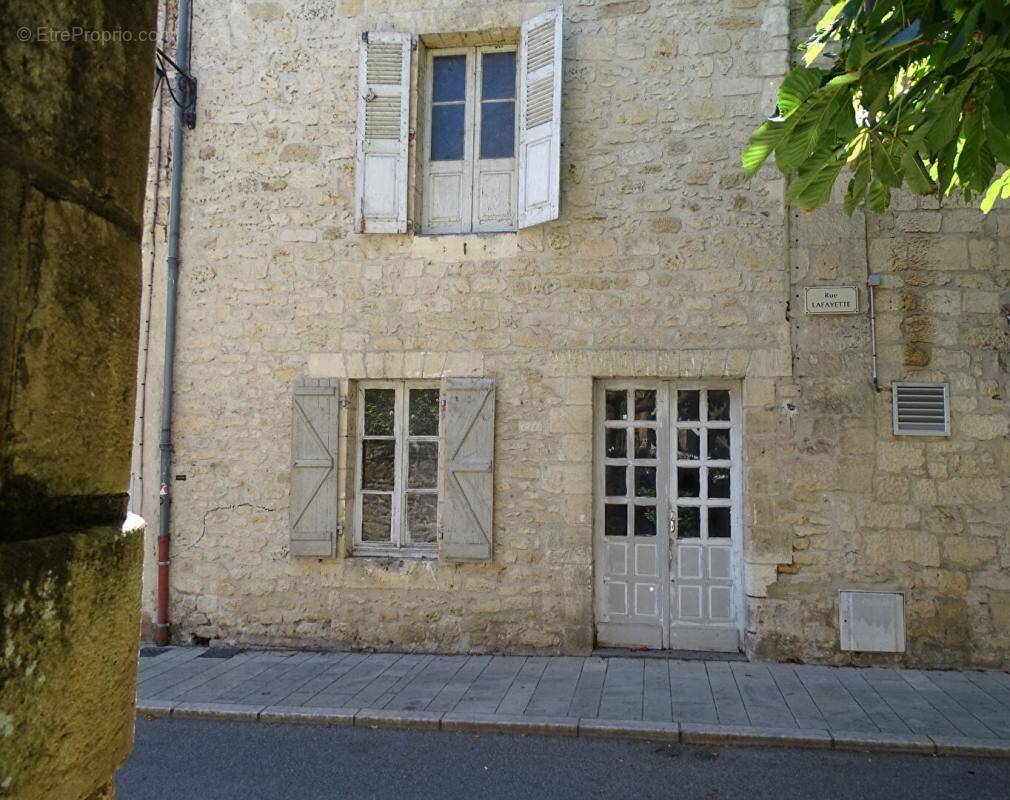 Appartement à MONTIGNAC
