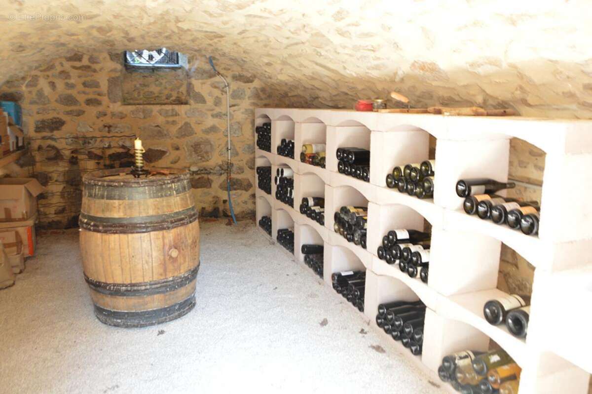 Maison à CHARBONNAT