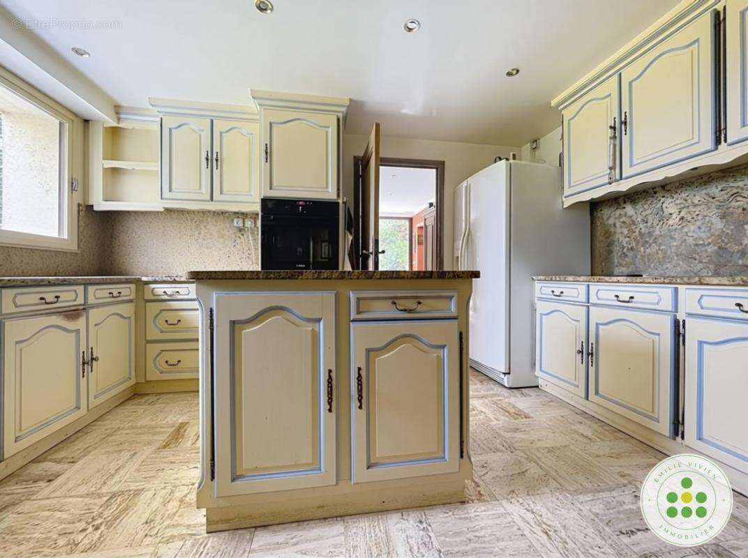 Maison à CHATEAUNEUF-EN-THYMERAIS