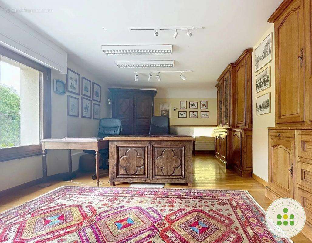 Maison à CHATEAUNEUF-EN-THYMERAIS