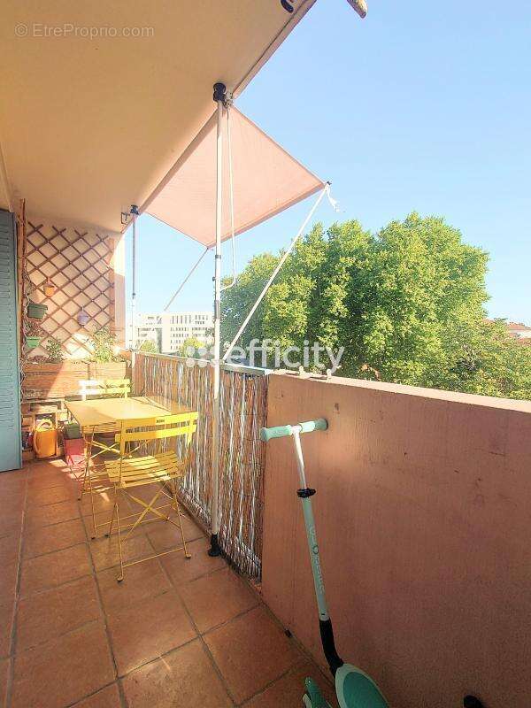 Appartement à LYON-7E