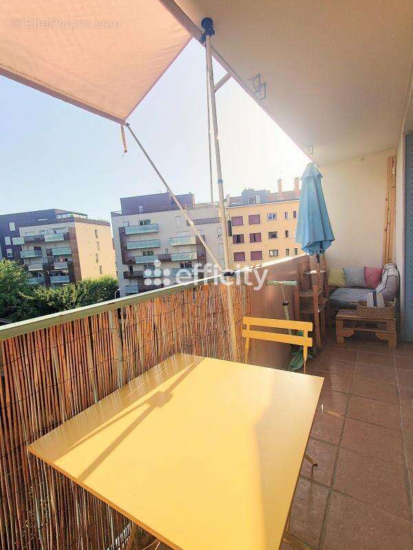 Appartement à LYON-7E