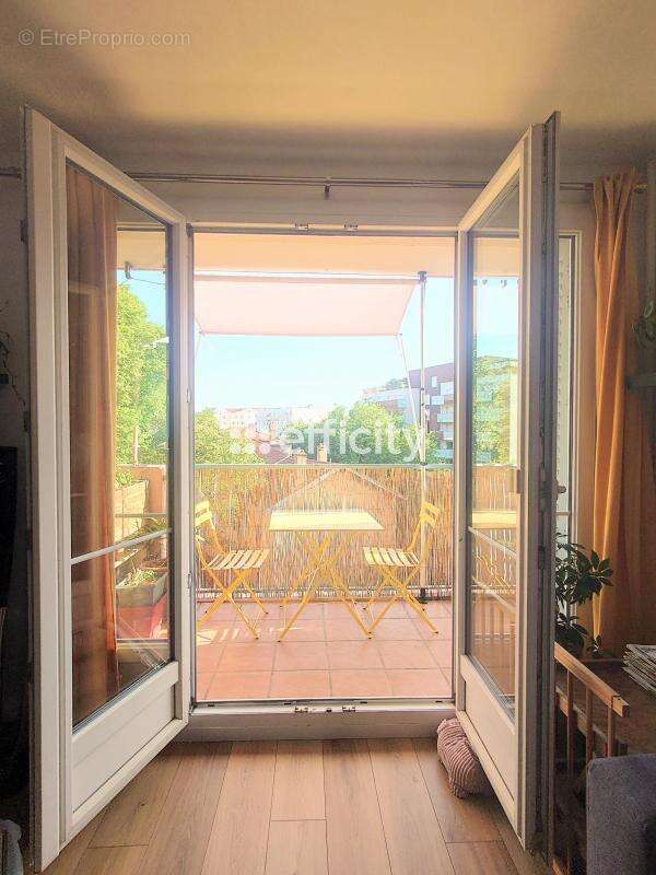 Appartement à LYON-7E