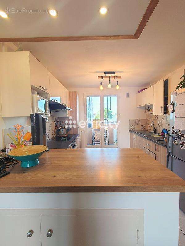 Appartement à LYON-7E