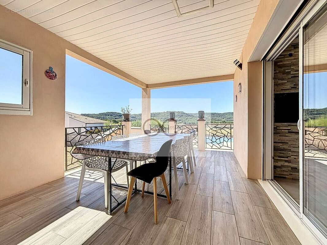 Maison à CESSENON-SUR-ORB