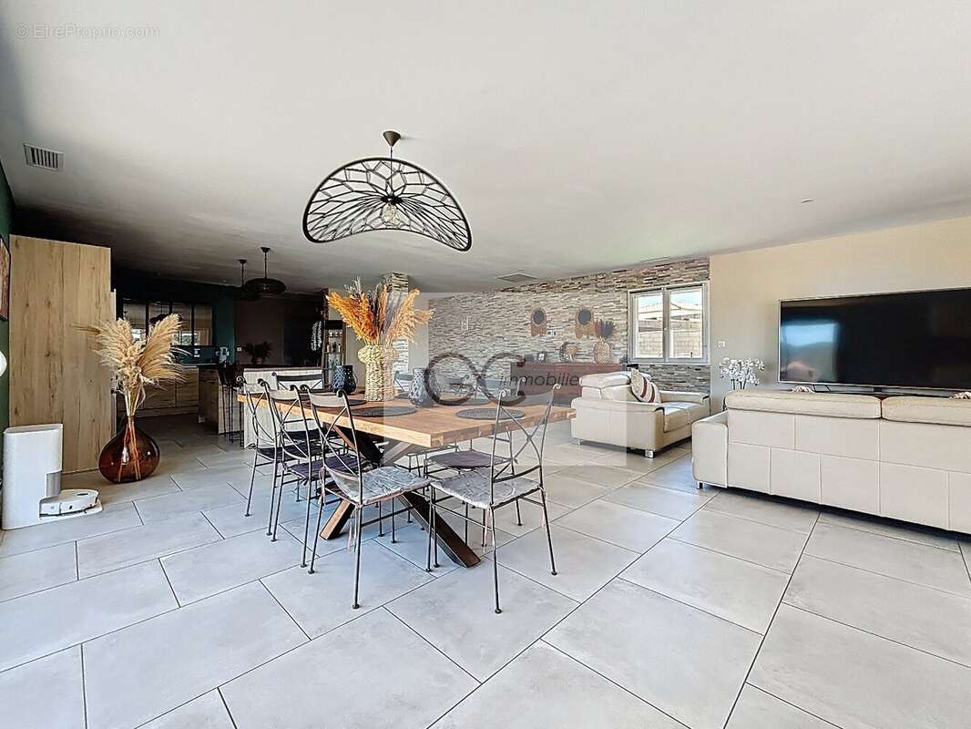 Maison à CESSENON-SUR-ORB